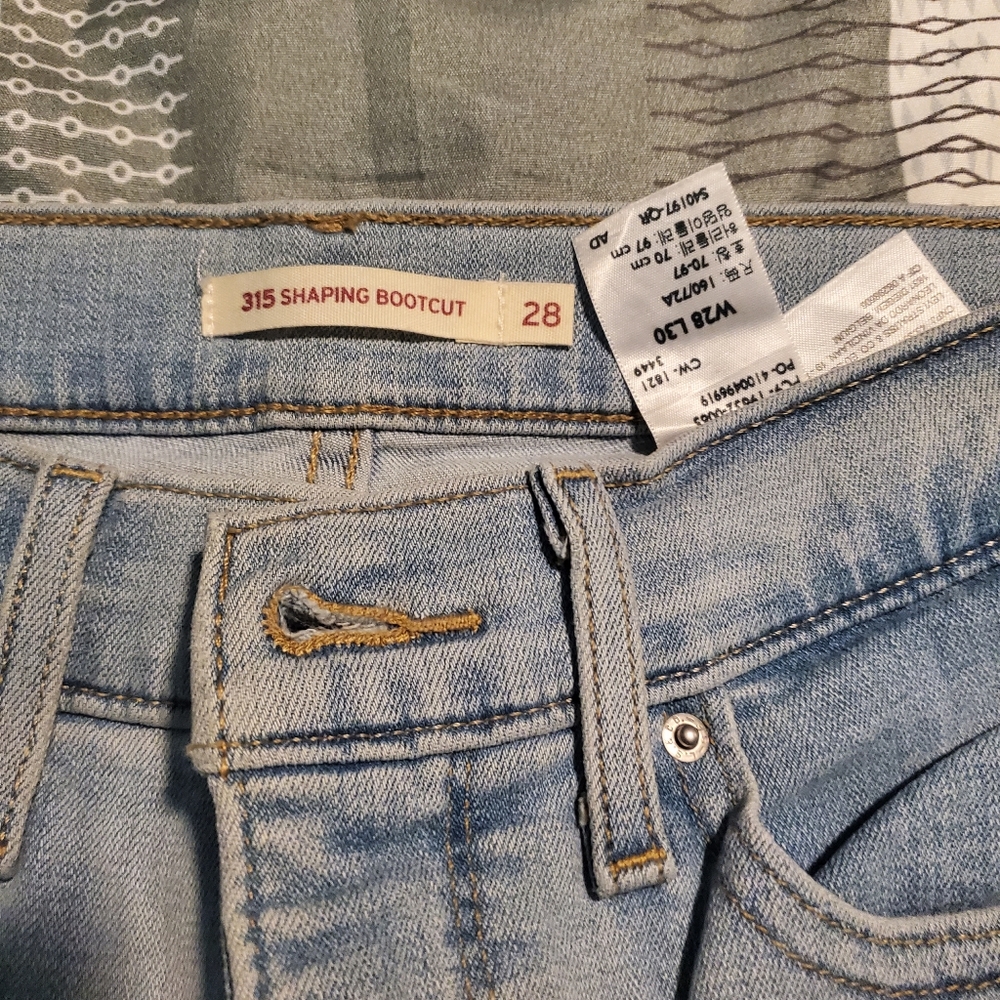 Levi's Jeans